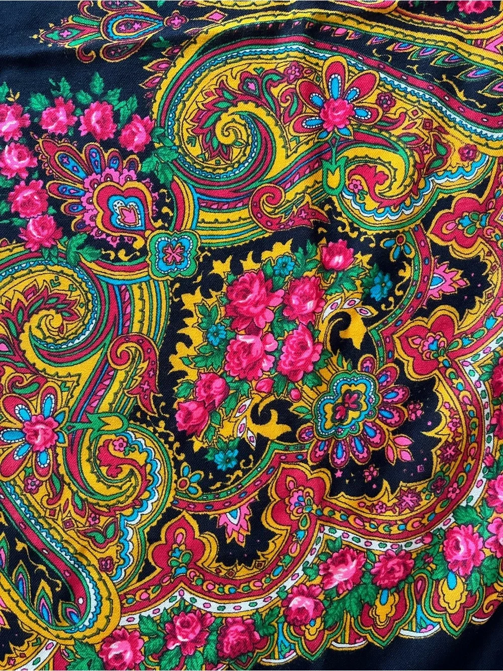 Pavlovo Posad Vintage USSR Wool Shawl Scarf 95x95 cm Black Paisley Floral NWT